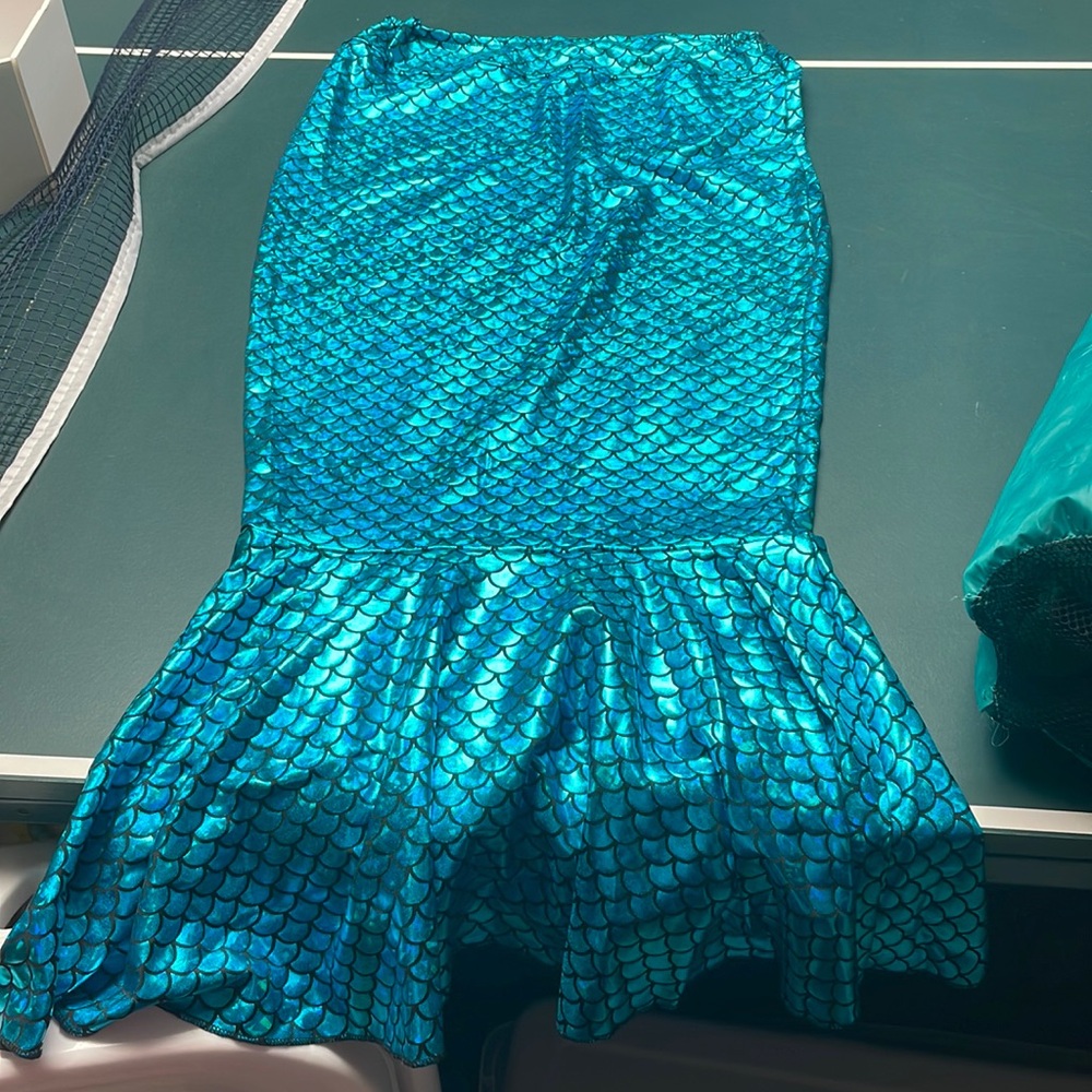 Blue Sequin Trumpet Midi Skirt